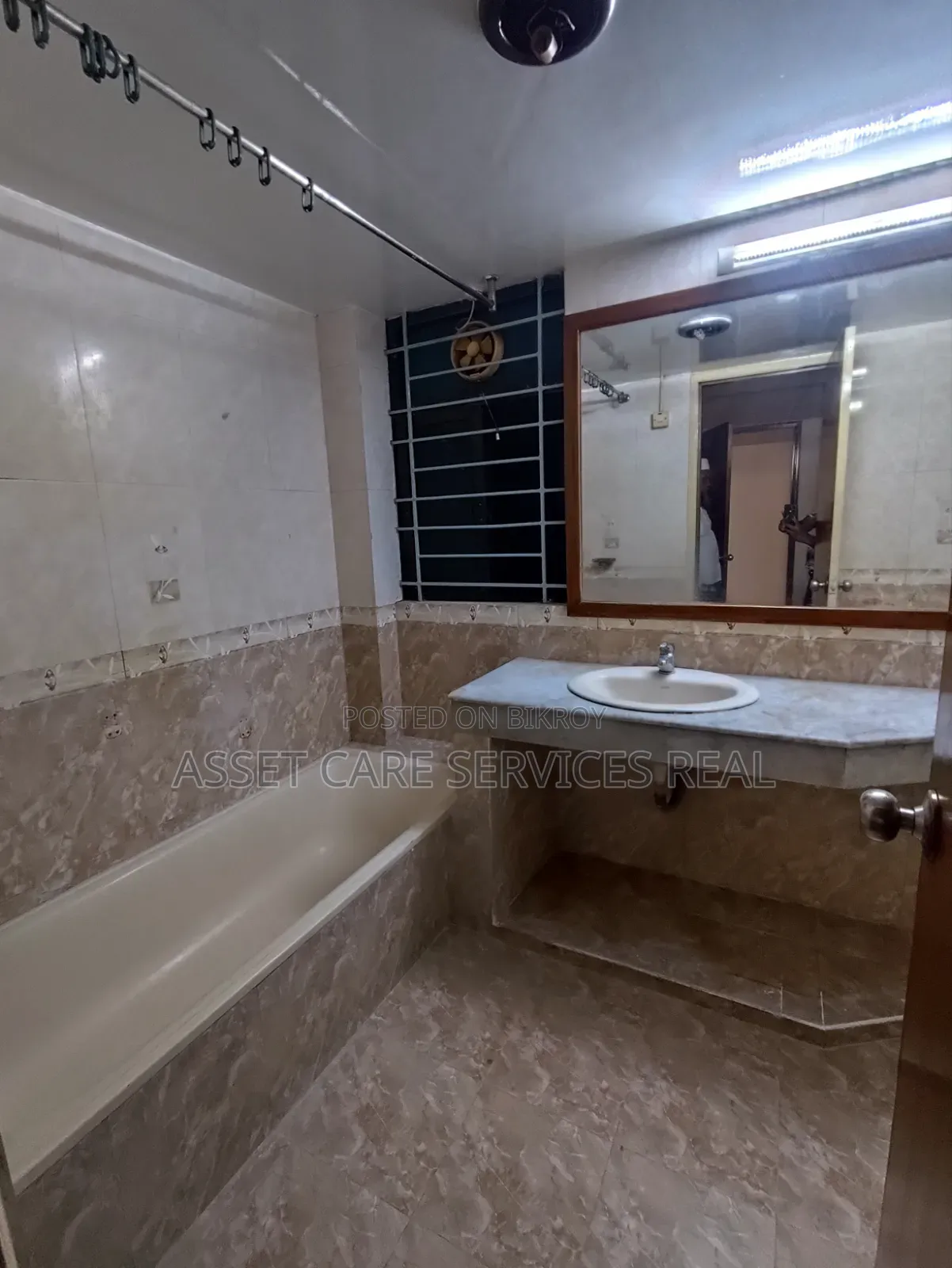 3bdrm Apartment in Gulshan for rent