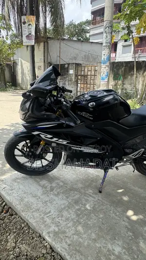 New Yamaha R15 V3 2021 Black