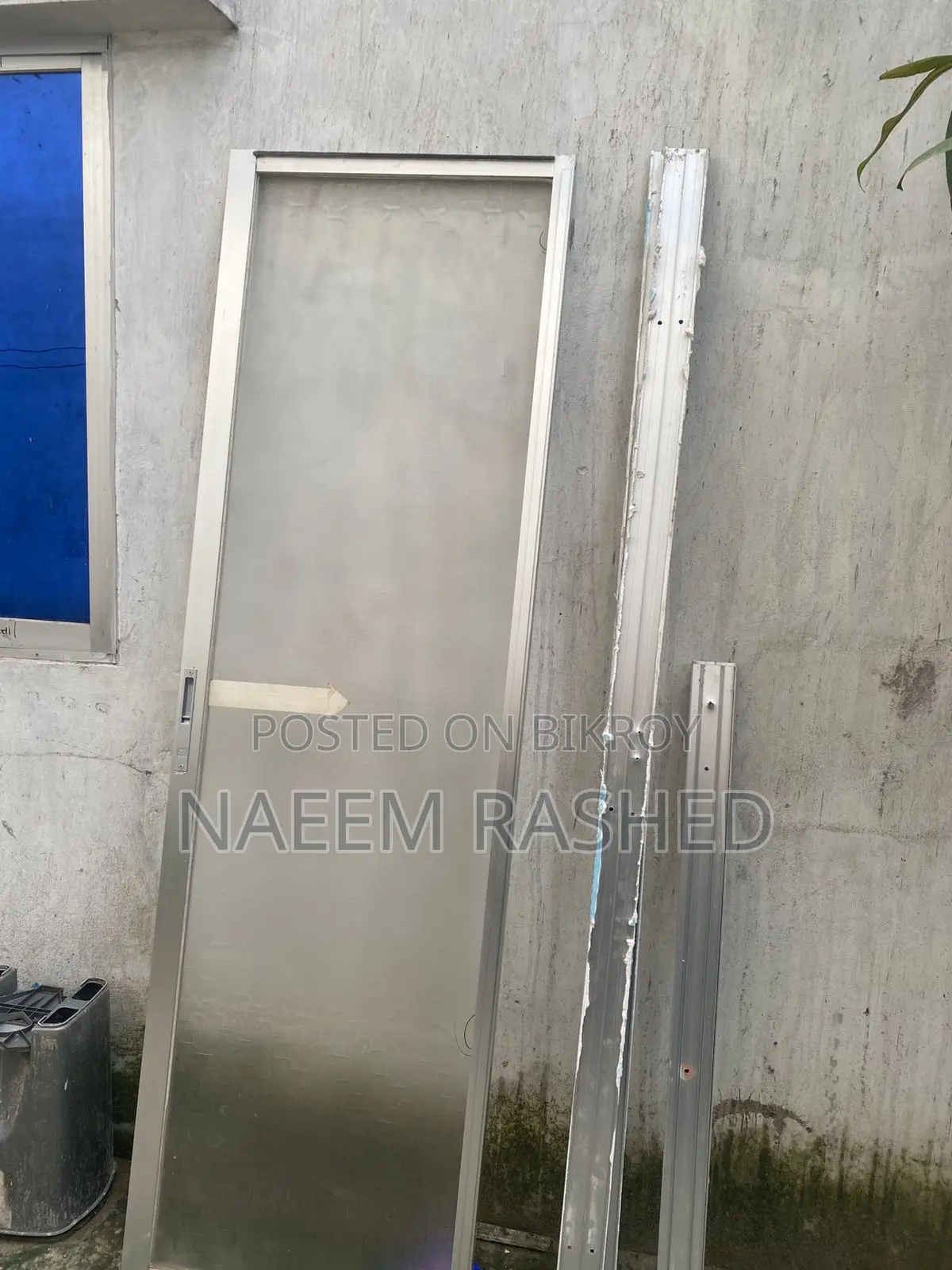 এমবুস্ড কাঁচের থাই দরজা বিক্রি হবে।