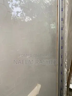 এমবুস্ড কাঁচের থাই দরজা বিক্রি হবে।