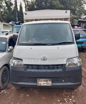 Toyota S40 Mini Cover Van 2008 Automatic