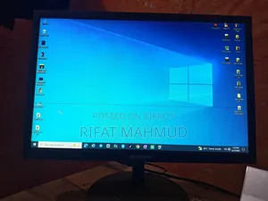 Desktop Computer Microsoft 8GB Intel Core i3 SSHD (Hybrid) 256GB