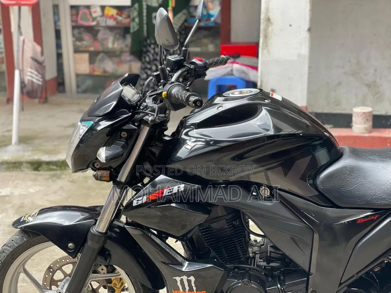 New Suzuki Gixxer 2025 Black
