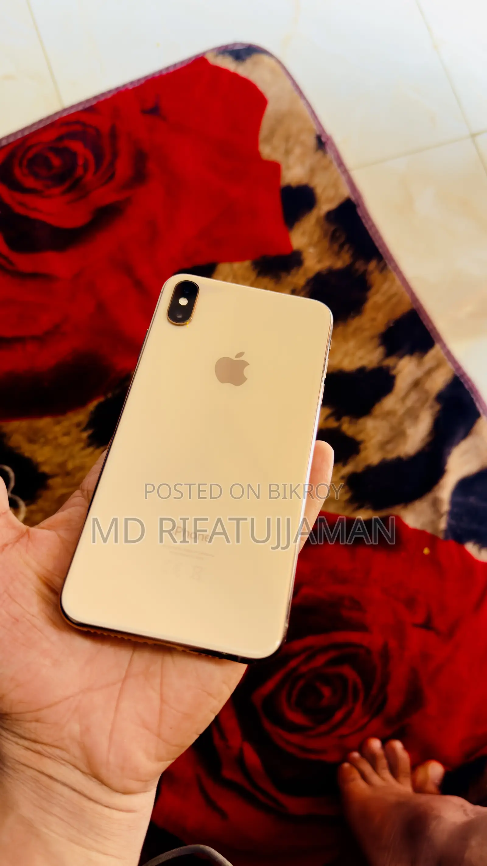 Apple iPhone XS Max 64 GB Gold