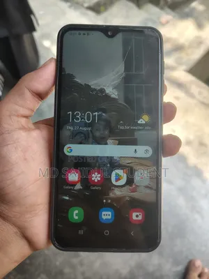 Samsung Galaxy M20 64 GB Black