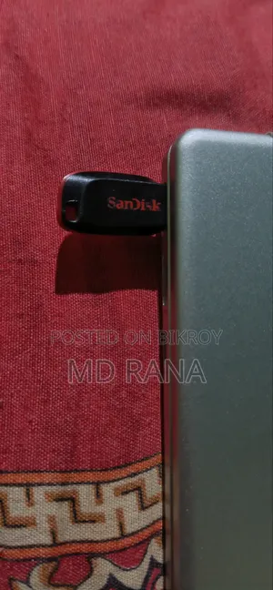 SanDisk Cruzer Blade 64GB USB Flash Drive