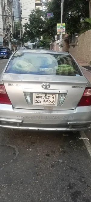 Toyota Corolla 2004 Silver