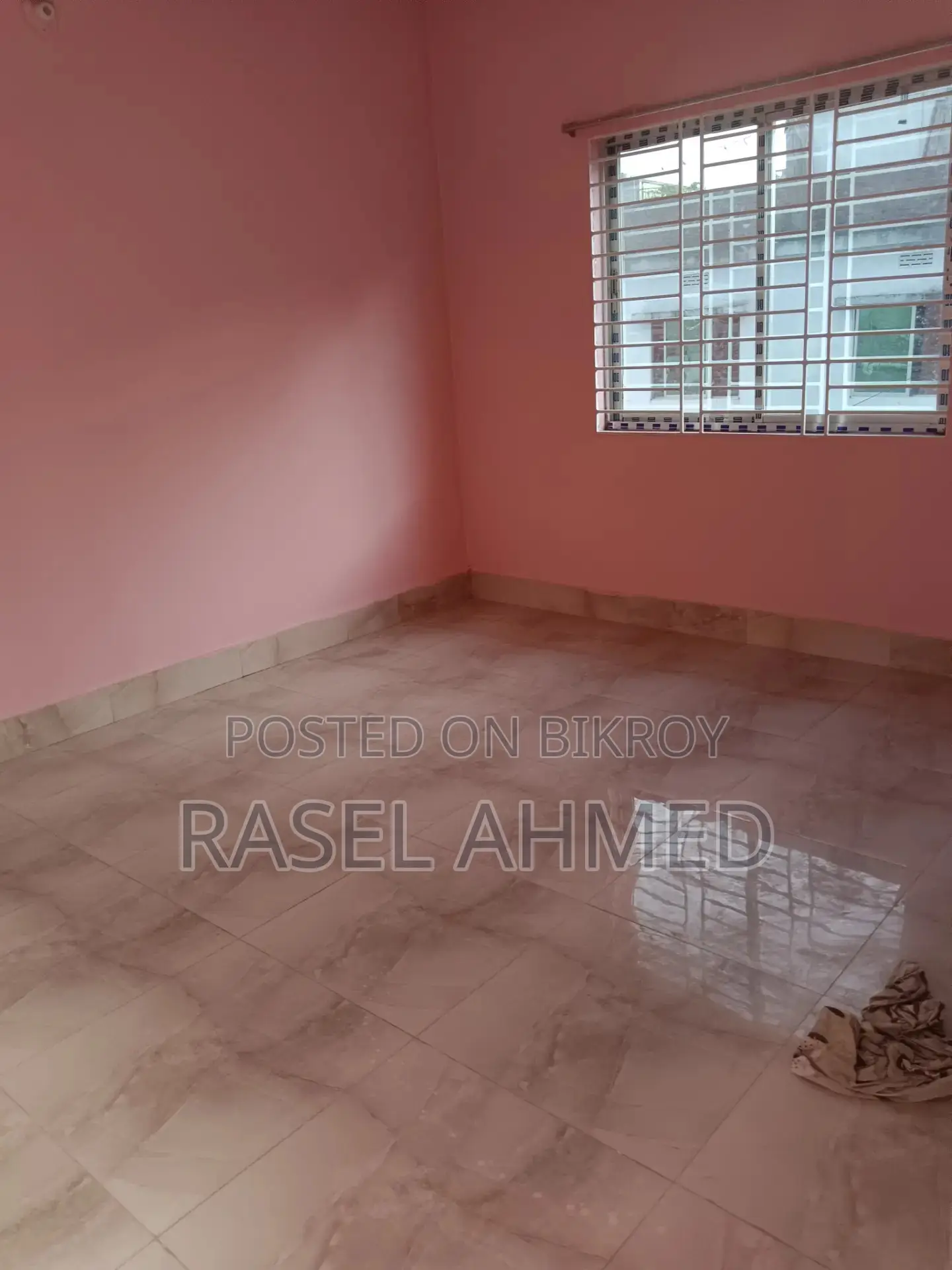 Furnished Mini Flat in Kamrangirchar for sale