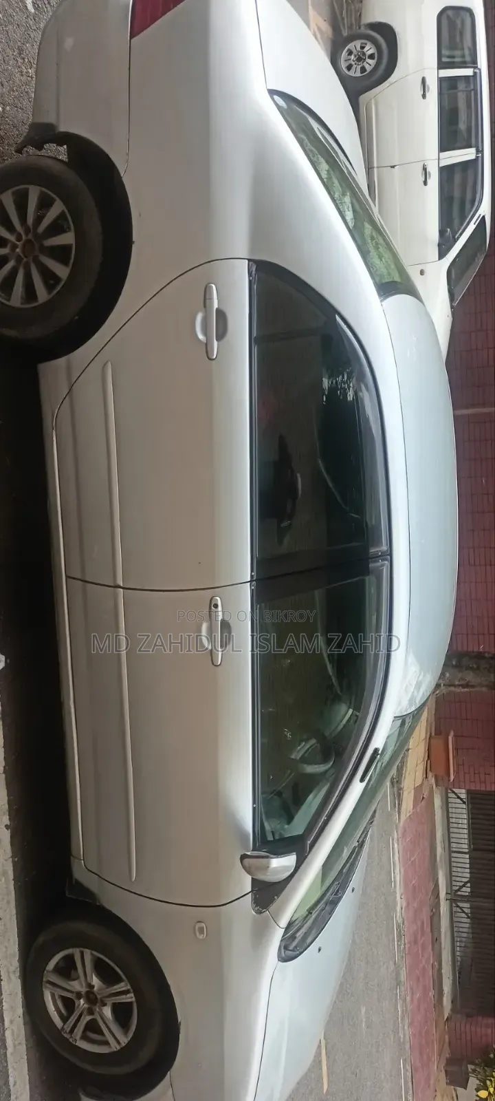 Toyota Corolla 2004 Silver