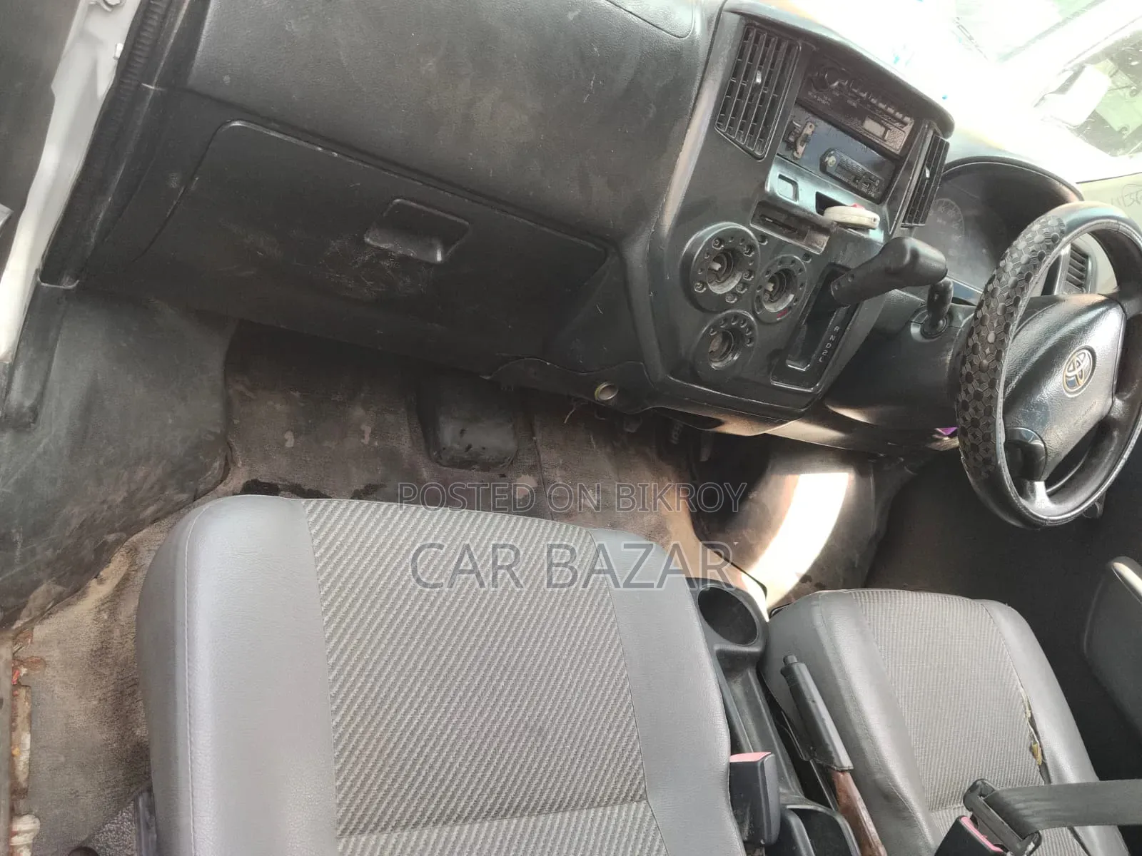 Toyota S40 Mini Cover Van 2011 Japanese