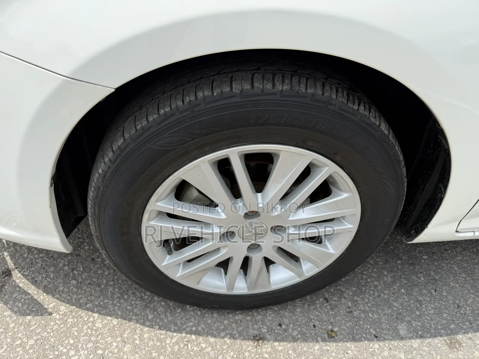 Toyota Axio 1.5 G 2WD 2014 White