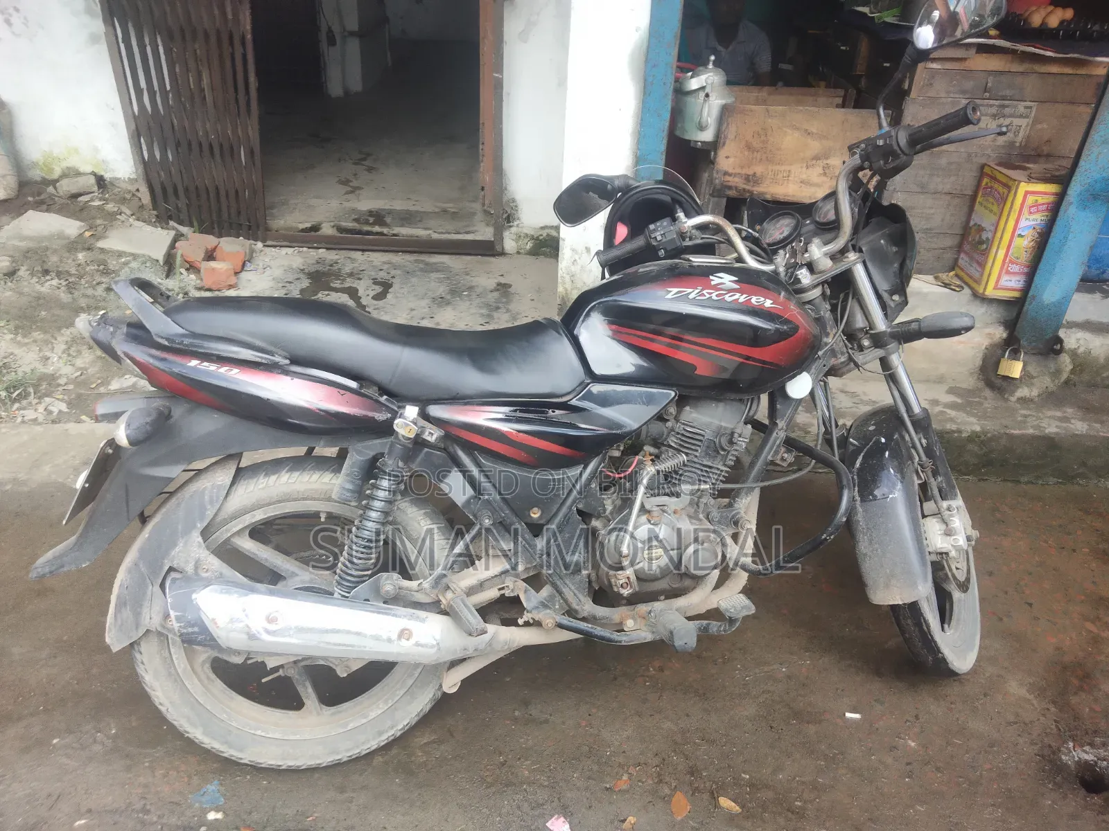 বাজাজ ডিসকভার ১৫০ ২০১৫ কালো