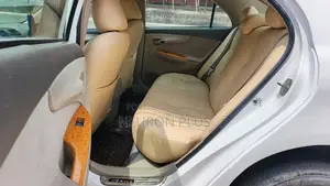 Toyota Axio 2011 White