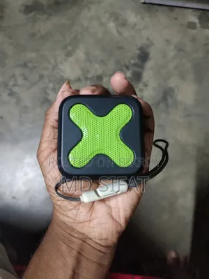 Sel Post Zhobanco Y11 Bluetooth Speaker Full Fresh Only 15 Days Used