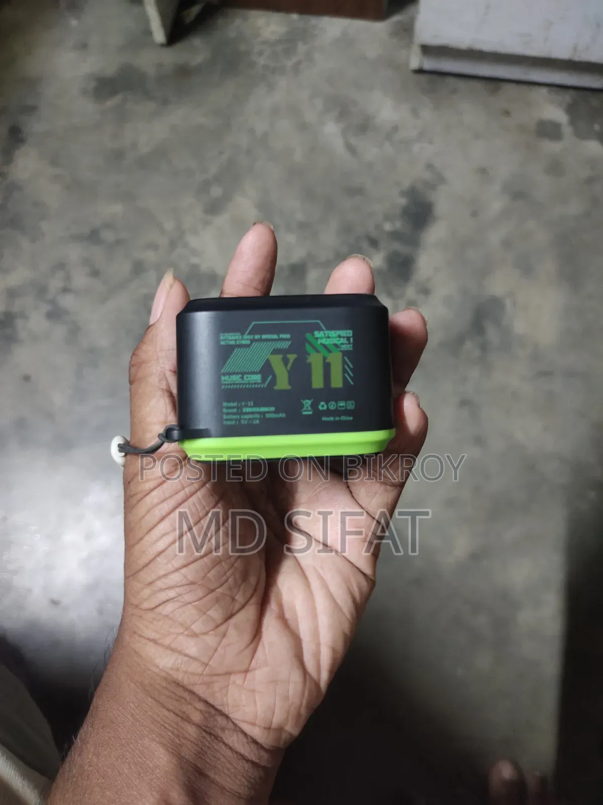 Sel Post Zhobanco Y11 Bluetooth Speaker Full Fresh Only 15 Days Used