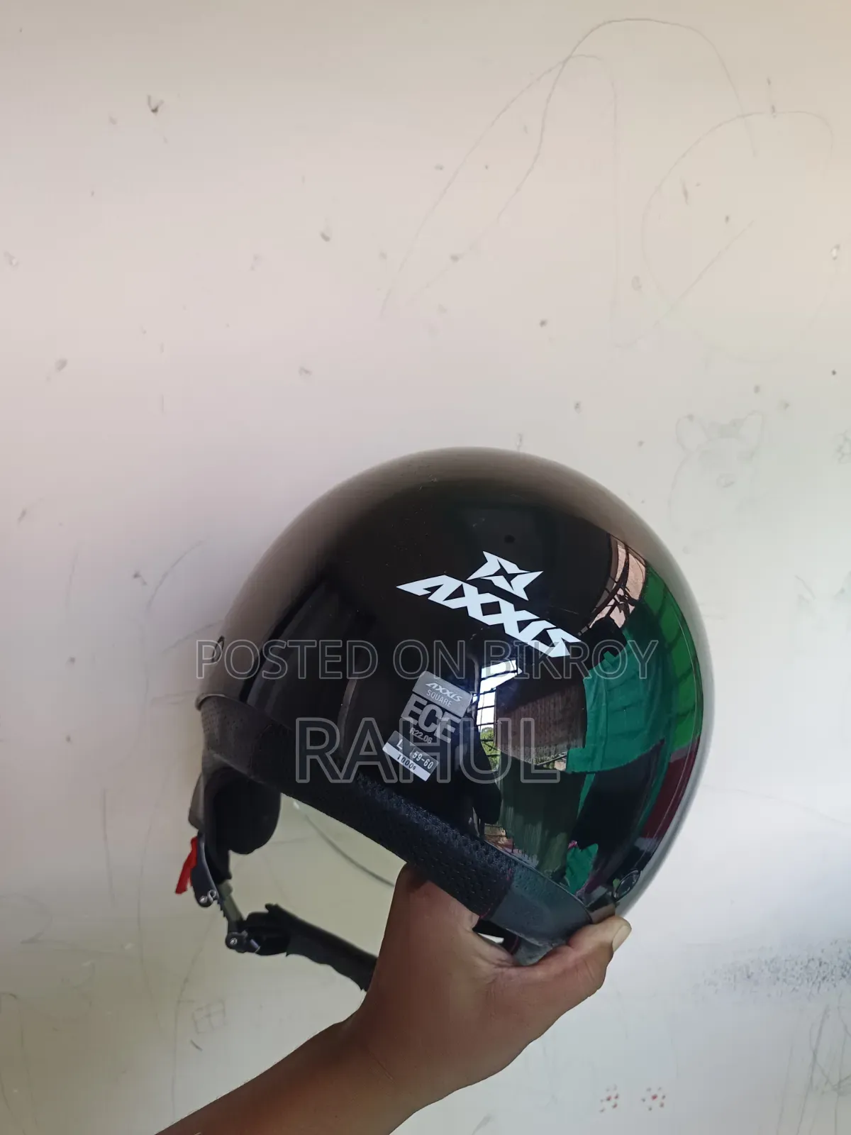 Axix Helmet