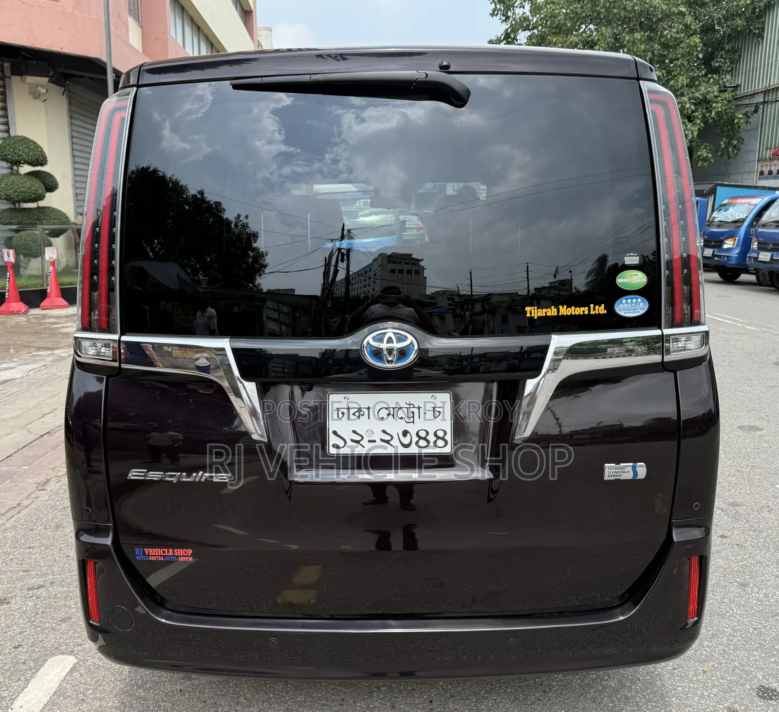Toyota Esquire 1.8 FWD Hybrid (7 seater) 2019 Maroon