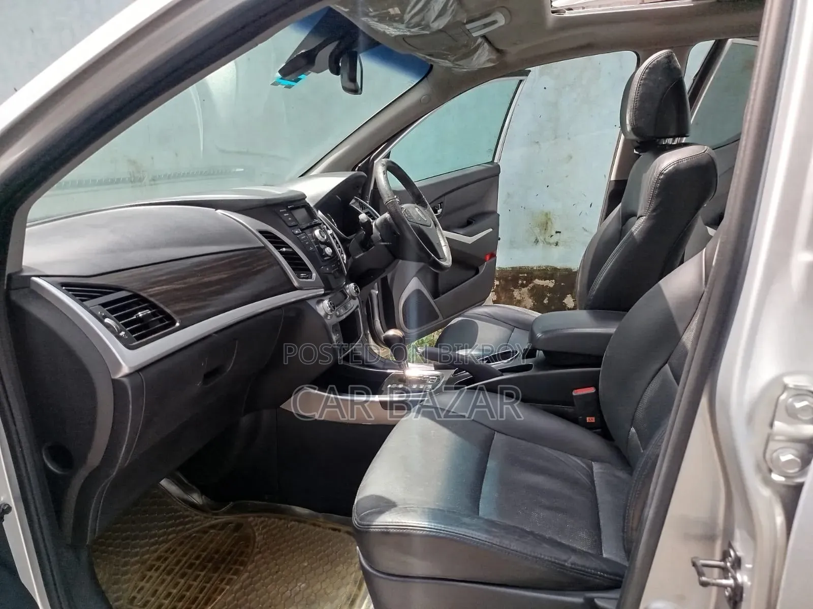SsangYong Korando 2014 Silver