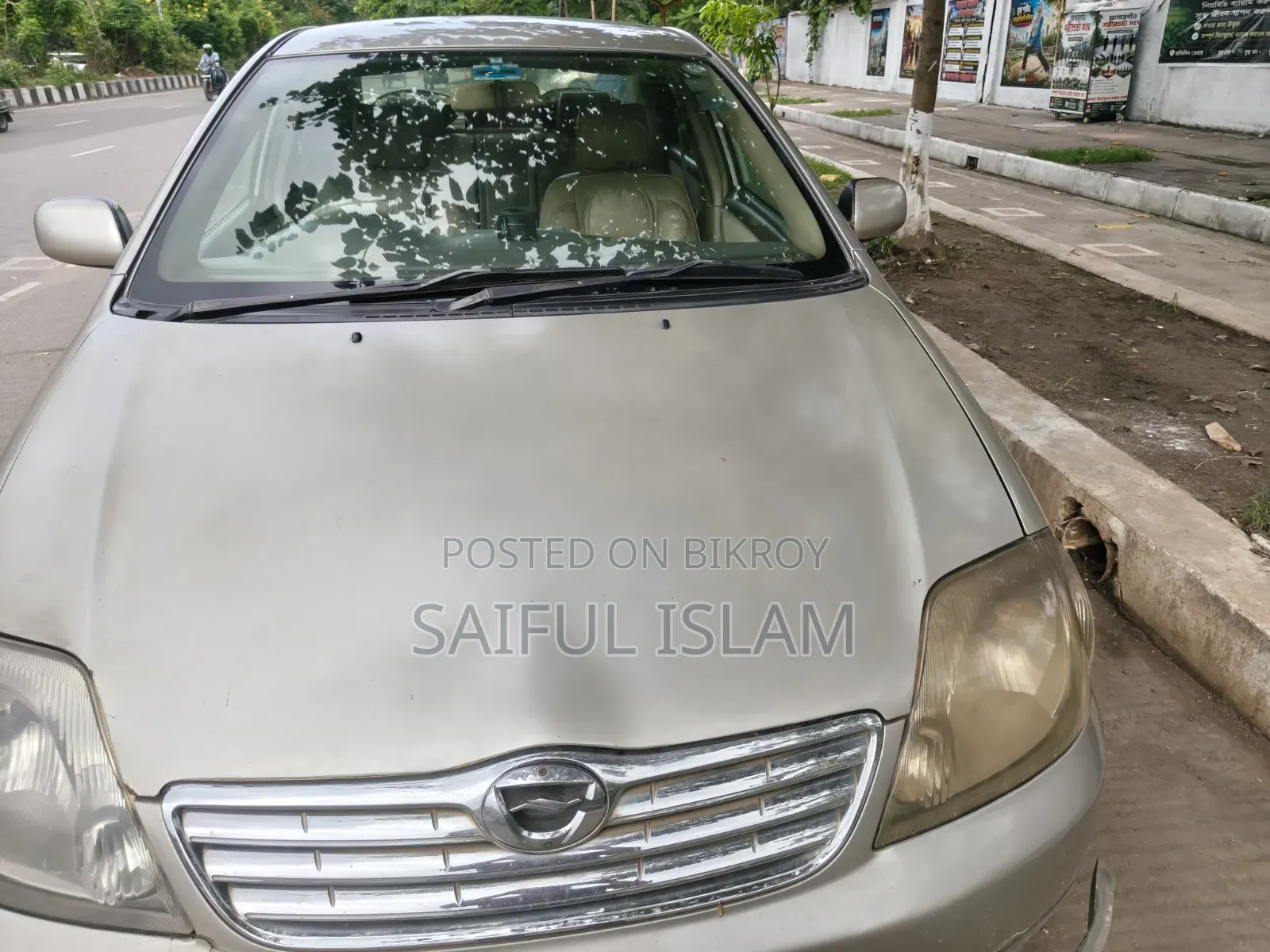 Toyota Corolla 2002 Gold