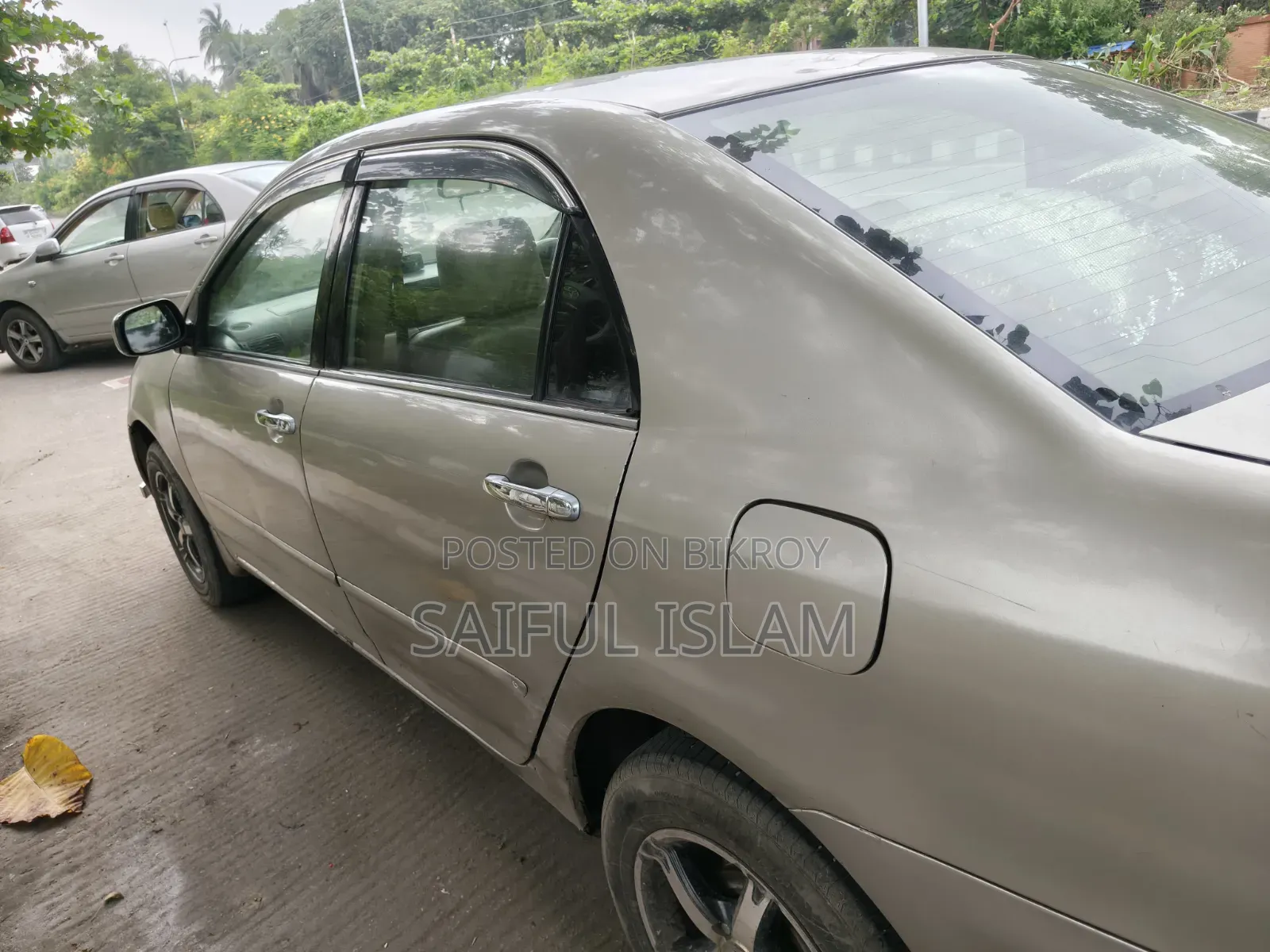 Toyota Corolla 2002 Gold