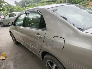 Toyota Corolla 2002 Gold