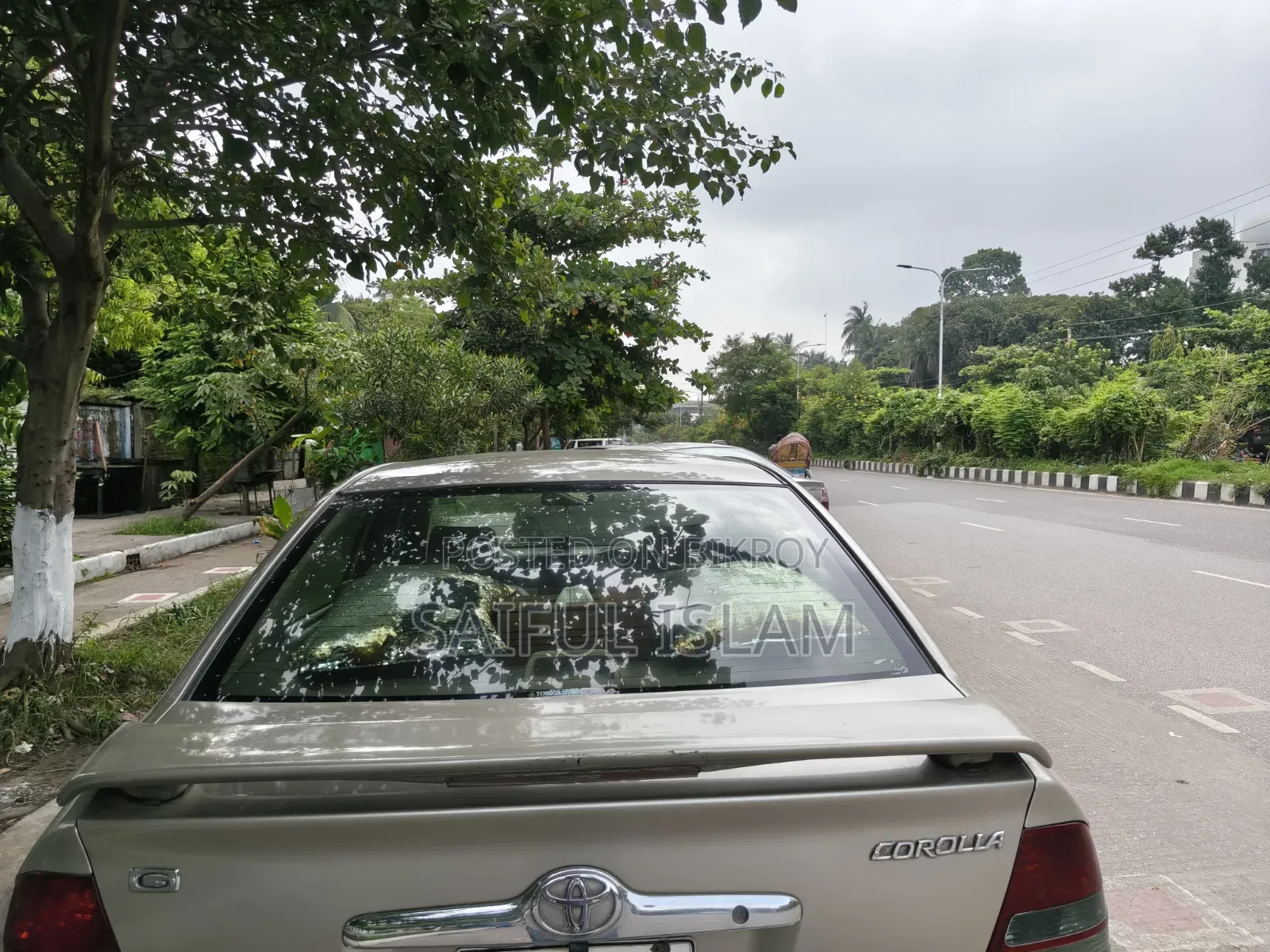Toyota Corolla 2002 Gold