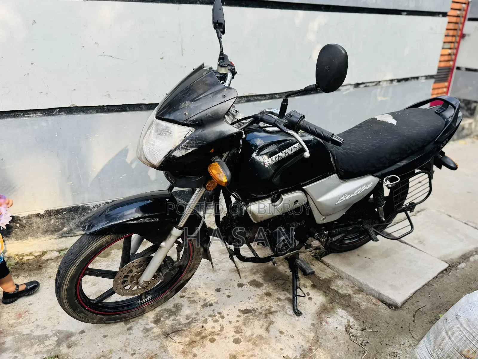 Runner Bullet 100 2020 Black