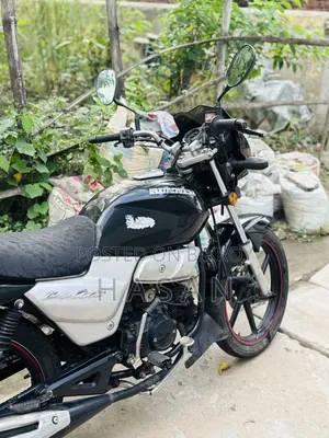 Runner Bullet 100 2020 Black