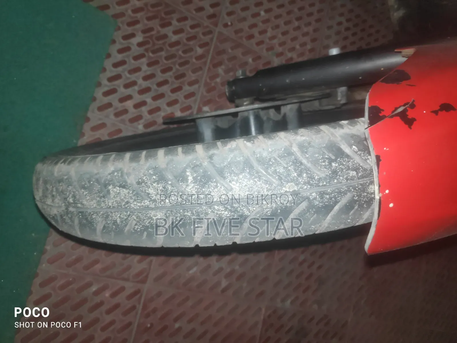 বাজাজ পালসার ১৩৫ এলএস ২০১১ লাল