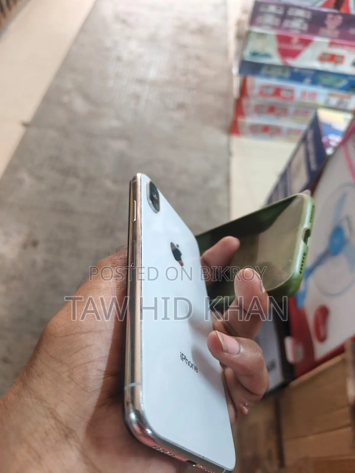 Apple iPhone XS 64 GB White