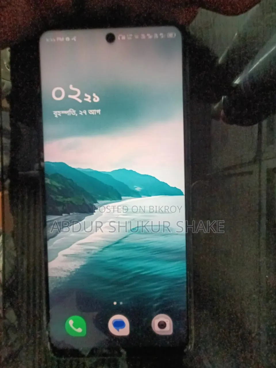 Tecno Spark 30 128 GB Yellow
