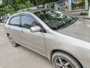 Toyota Corolla 2002 Gold