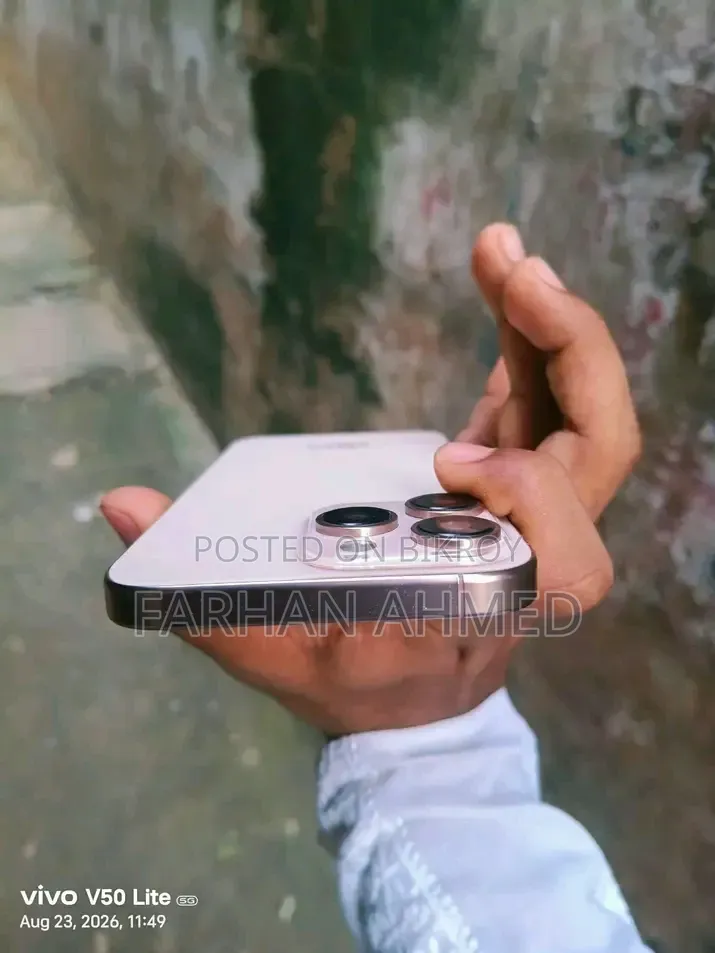 New Mobile Phone 8 GB Rose Gold