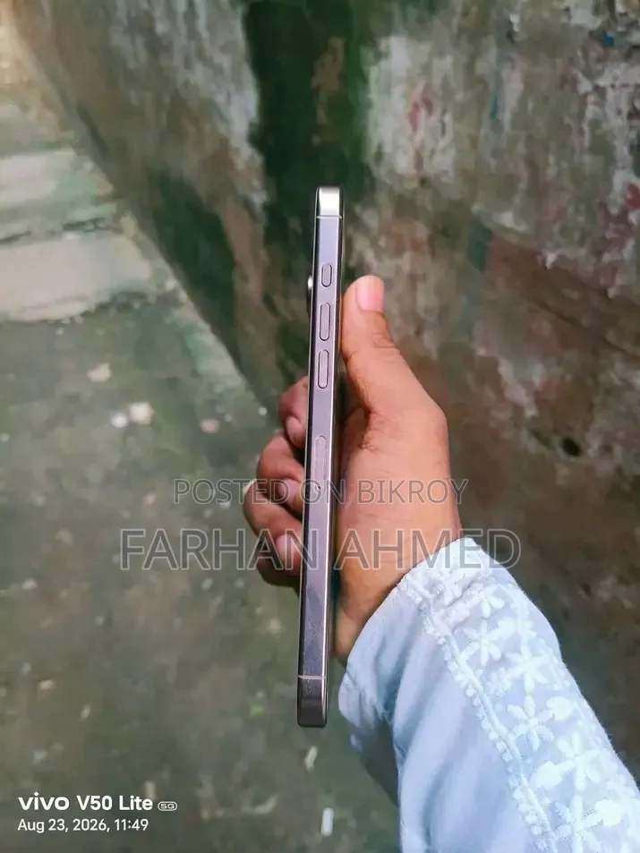 New Mobile Phone 8 GB Rose Gold