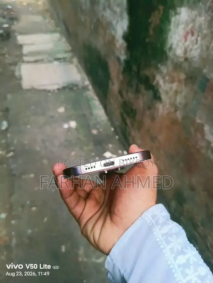 New Mobile Phone 8 GB Rose Gold