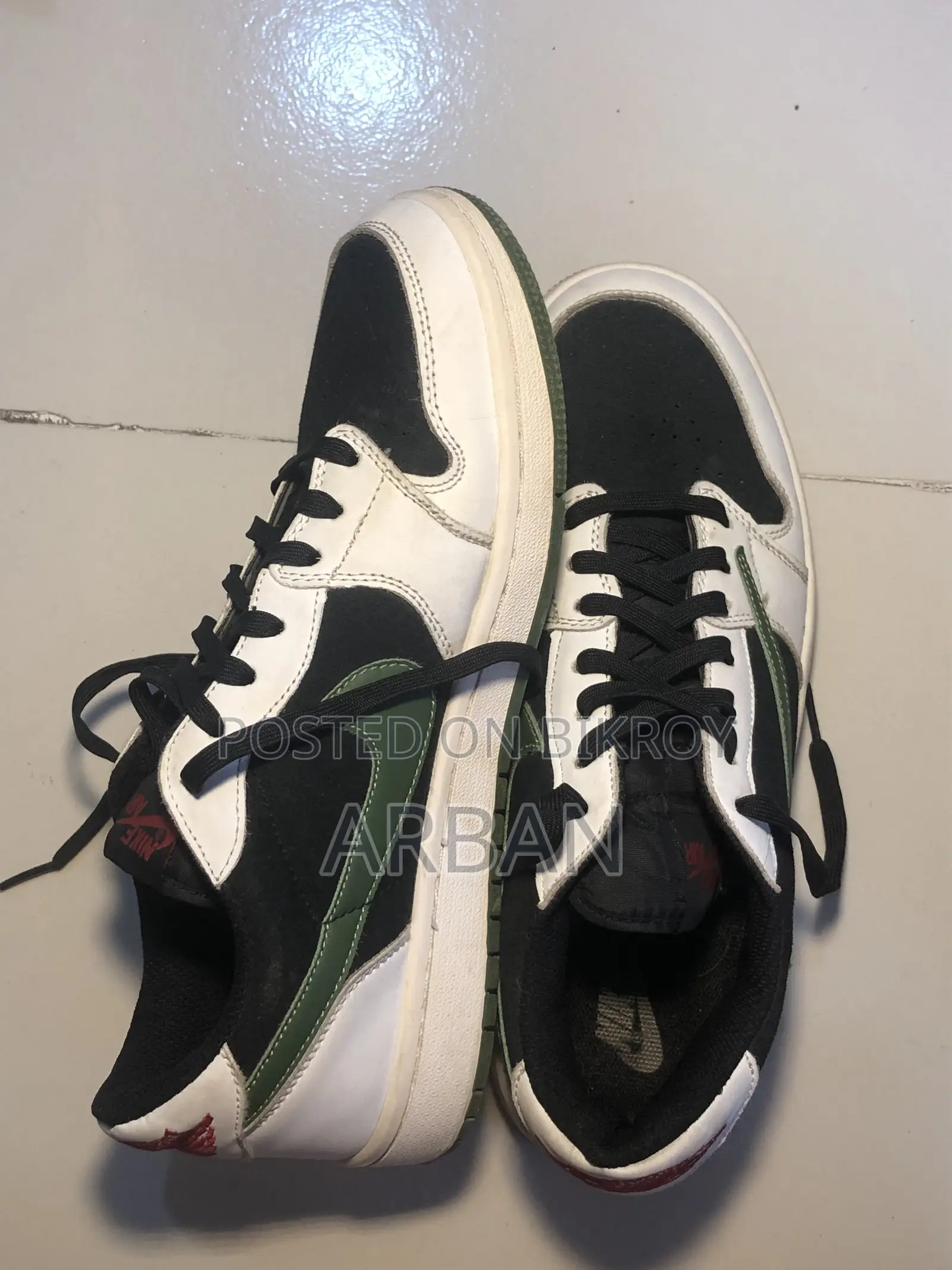 Travis Mocha Jordan 1 Low Olive