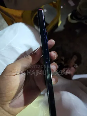 Tecno Camon 20 256 GB Blue