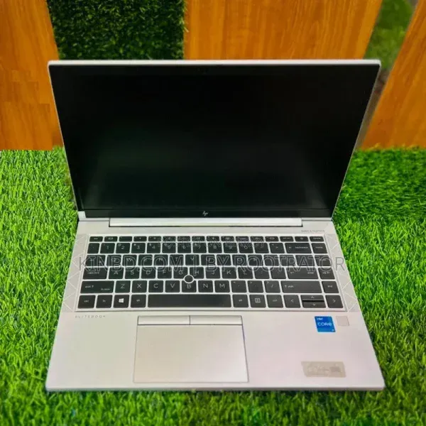 Laptop HP EliteBook 840 G8 8GB Intel Core i5 SSD 256GB