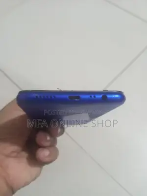 Realme C2 32 GB Blue