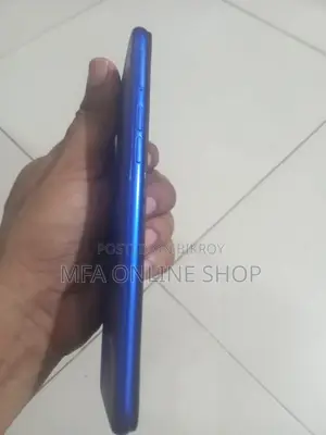Realme C2 32 GB Blue