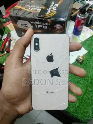 Apple iPhone X 64 GB White