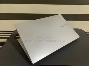 Laptop Asus 3GB Intel SSD 256GB