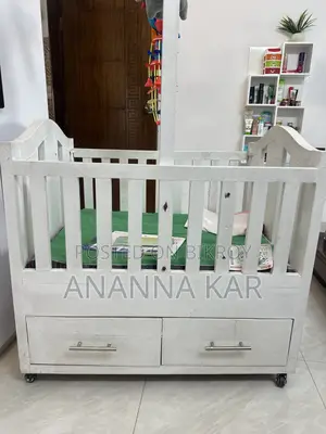 Premium Wooden Baby Cot for Your Cute Prince or Princess!