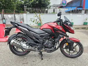 Honda X-Blade 160 2021 Red