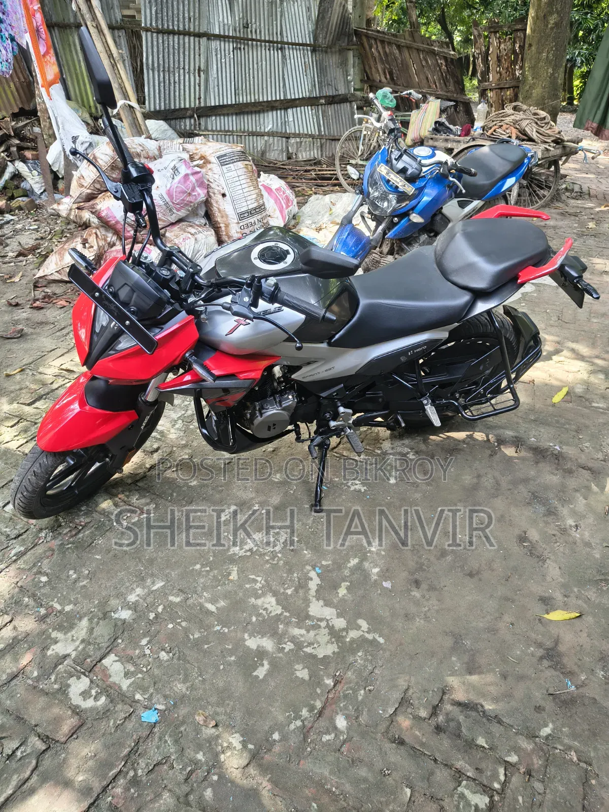 Hero Xtreme 125R 2024 Red