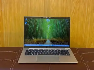 Laptop HP 4GB Intel SSD 500GB