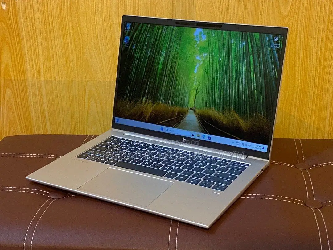 Laptop HP 4GB Intel SSD 500GB
