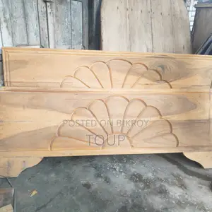 পুরাতন সেমি বক্স