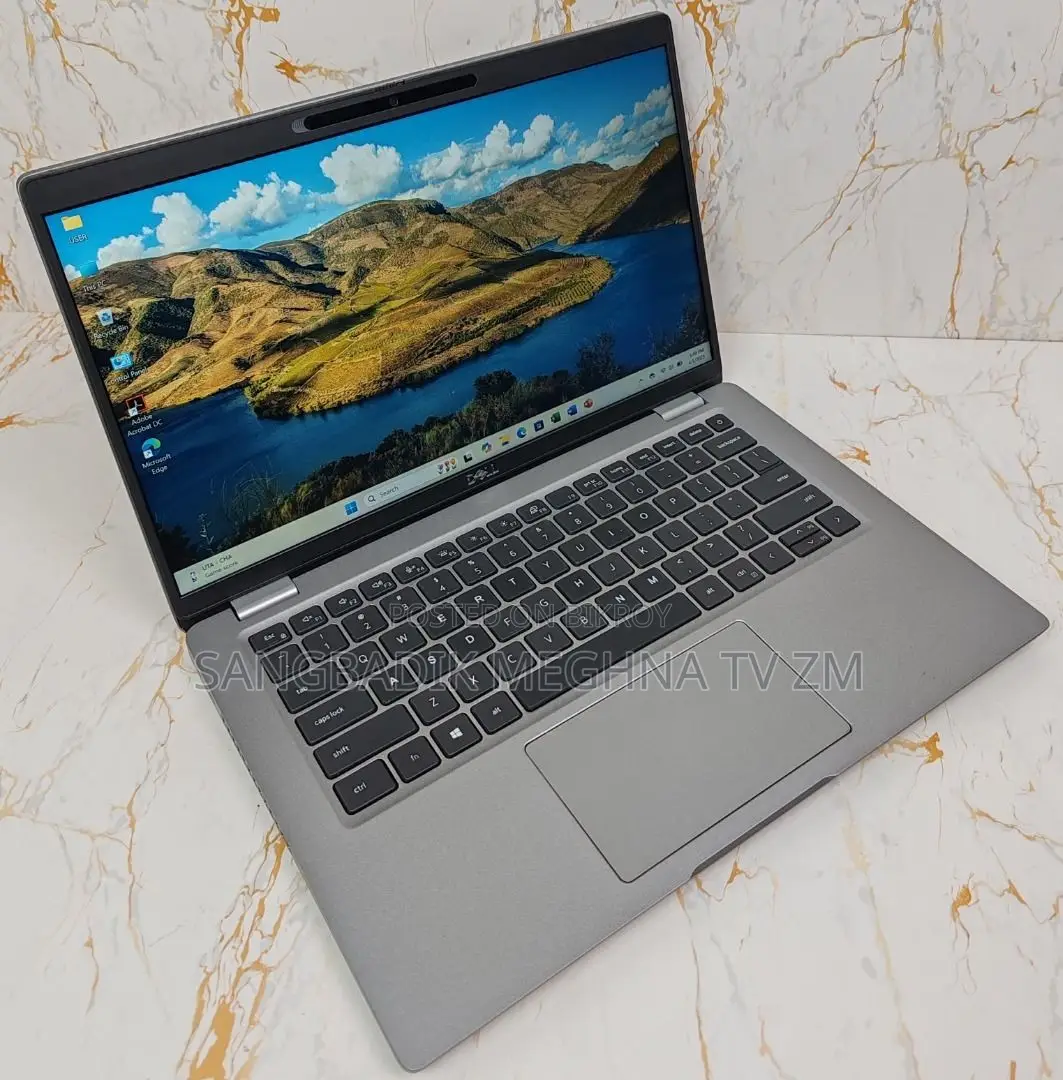 Laptop Dell 4GB Intel SSD 500GB