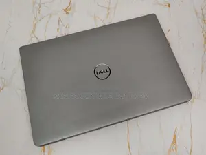 Laptop Dell 4GB Intel SSD 500GB